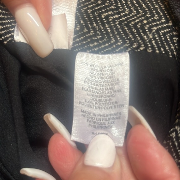 Anne Klein herringbone stretch knit skirt - Picture 3 of 3